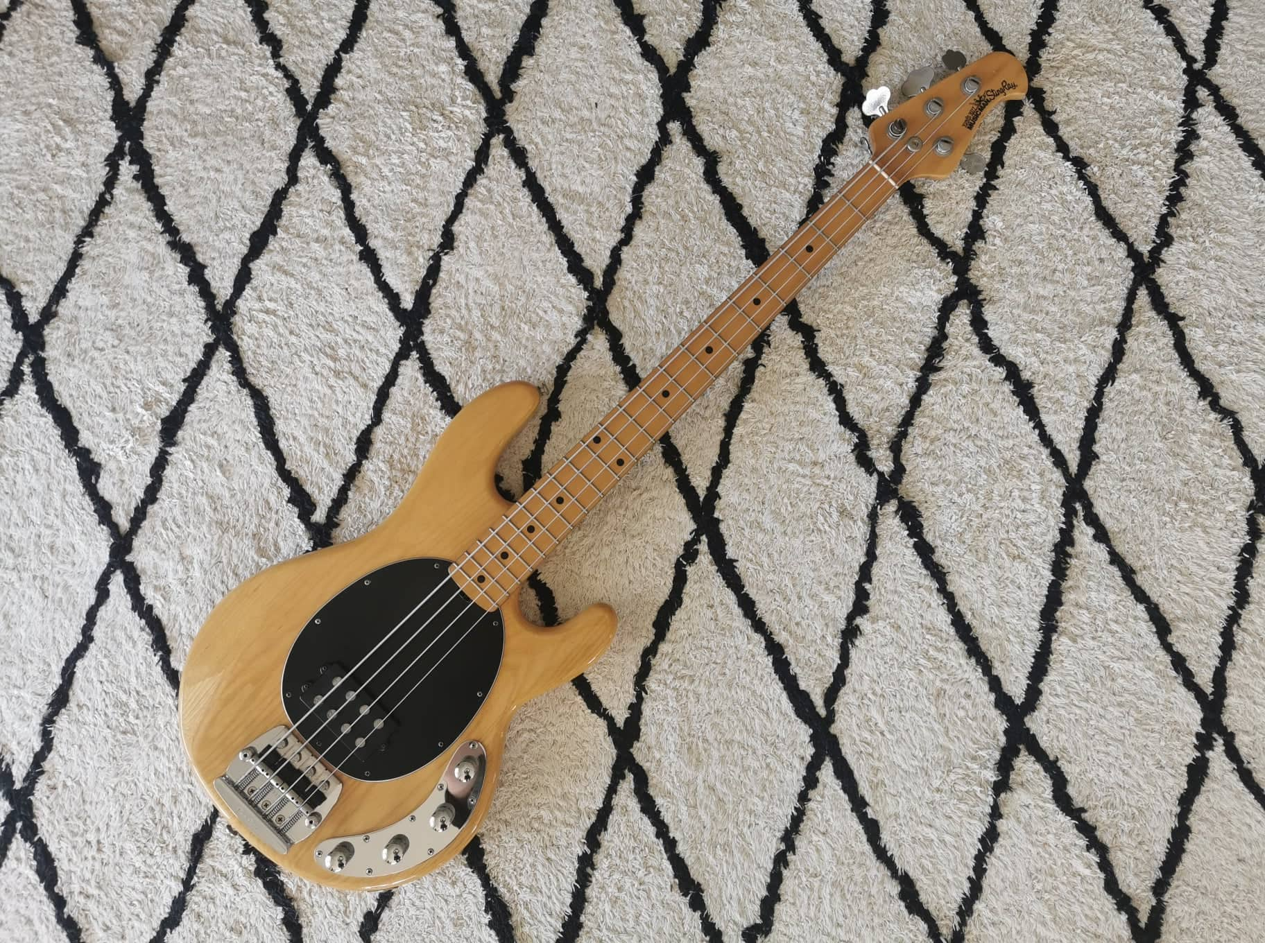 MUSIC MAN StingRay EX Natural (1990年代後半〜2000年製) - 楽器、器材