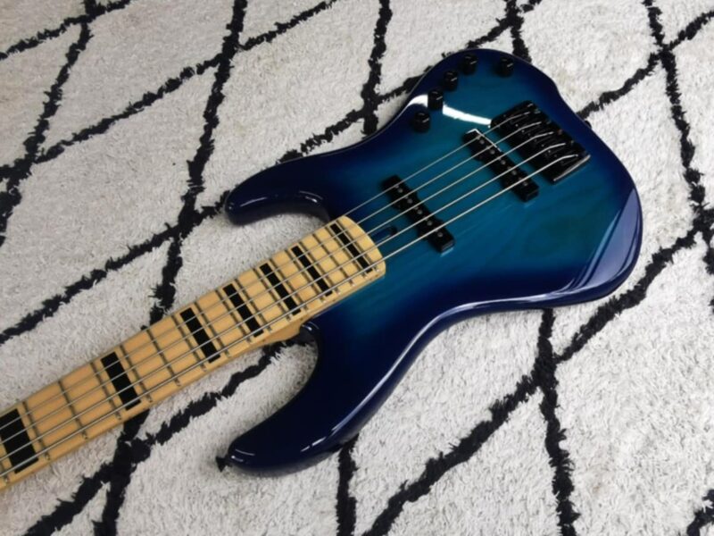 Mane Custom Bass Standard 5 String - Image 16