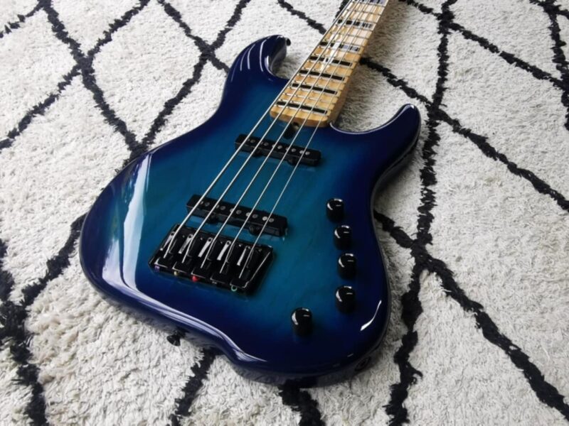 Mane Custom Bass Standard 5 String - Image 15